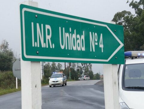 After a fight and in the middle of a family visit, a prisoner was murdered in Santiago Vázquez