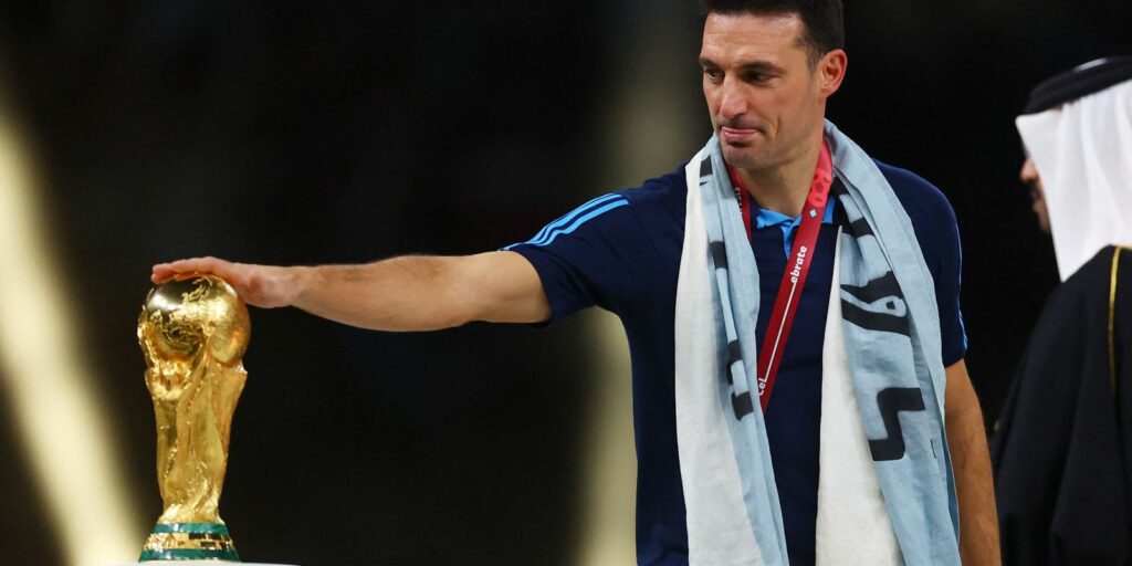 After third World Cup, Scaloni keeps doors open to Messi for 2026