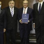 Alckmin receives report on the impacts of the pandemic on education