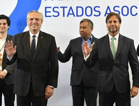 Argentina, Brazil, Paraguay and Bolivia issued a joint statement and left Uruguay out