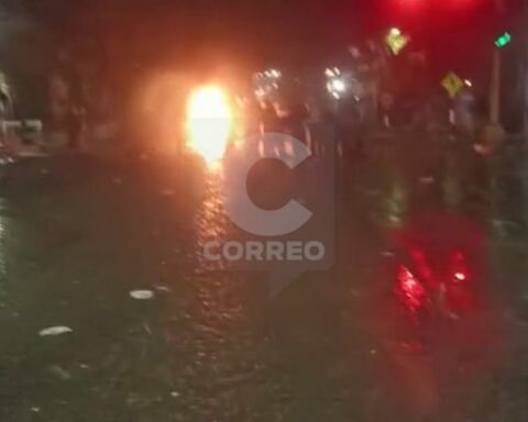 At dawn, the Armed Forces regain control of the bridge that connects Chanchamayo - Satipo (VIDEO)