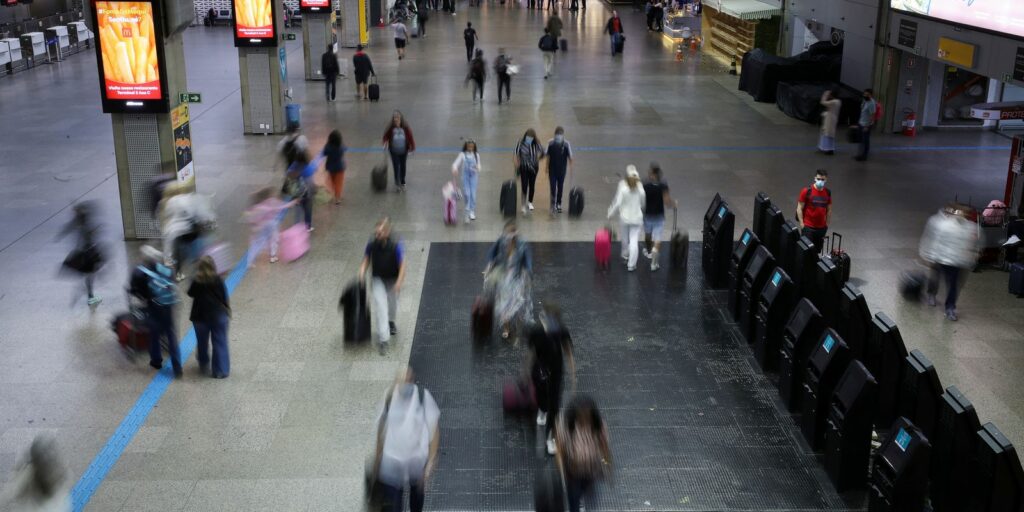 Aviation strike leaves 113 flights delayed at São Paulo airports