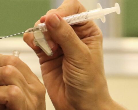 Brazil records 35,400 new cases of covid-19 in 24 hours