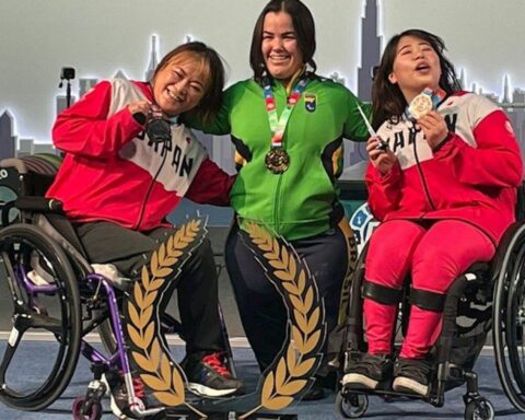 Brazilians win two golds at the Weightlifting World Cup