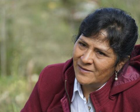 Break your silence: What did Lilia Paredes say after arriving in Mexico with her children?