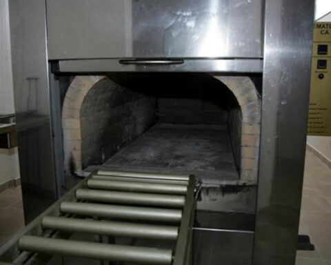 Burning of human remains by the Municipality of Colonia passed to Justice