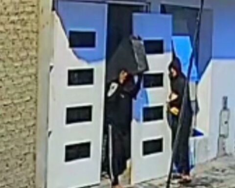 Camera records home robbery in Nuevo Chimbote (VIDEO)