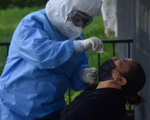 Can you get covid and influenza at the same time?