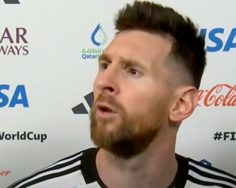 Banco Central de Argentina le quitaría parte de millonario premio a Messi