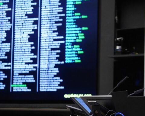 Chamber concludes first-round vote on Transition PEC