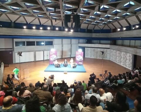 Chávez's flare present in Irreversibility... like the full moon