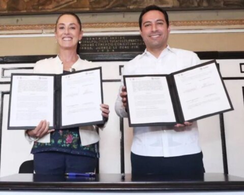 Claudia Sheinbaum and Mauricio Vila sign tourism agreement in Yucatan