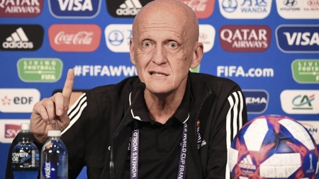 Collina estimated that "people want to see more football" and that's why more minutes are added