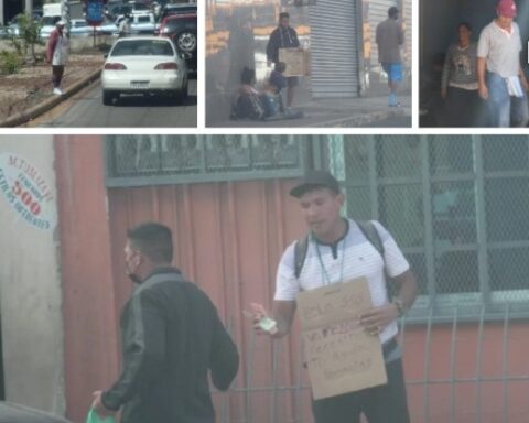 Migrantes cubanos deambulan en Honduras pidiendo alimentos y ayuda