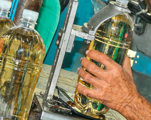 Cuban wineries sell rum "by the book" and bottled in leftover bottles of oil