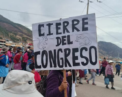 Cusco: Regional Government demands from Dina Boluarte the presence of ministers in areas of social upheaval