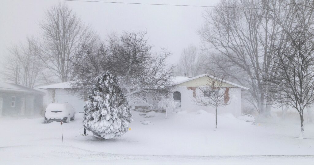 Deadly winter storm disrupts Christmas in US and Canada