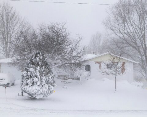 Deadly winter storm disrupts Christmas in US and Canada