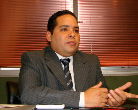 Deputy Vergara on the elimination of the interim: "They promote a parliamentary coup"