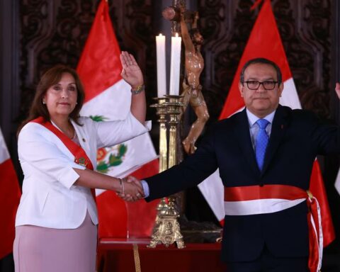 Dina Boluarte: Luis Otárola takes over as Prime Minister and calls on the democratic forces to dialogue