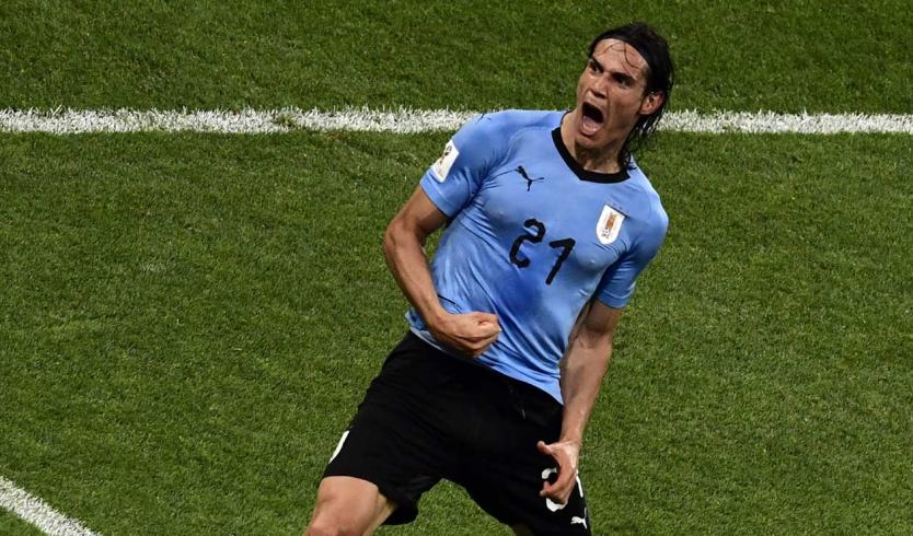 Edinson Cavani closes his last World Cup with a scandal: what he did against the VAR