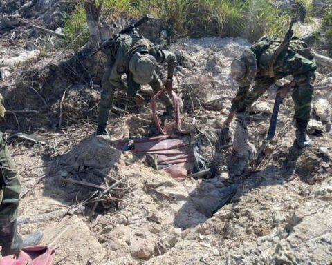 FANB disables illegal mining equipment in Parque Yapacana in Amazonas