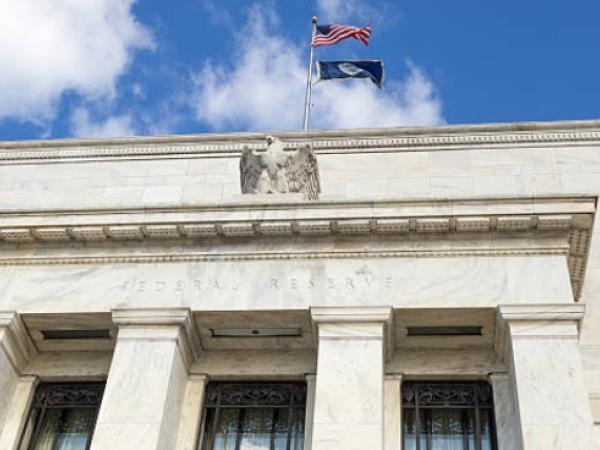 Fed 'softens' its attitude and raises interest rates by 50 basis points