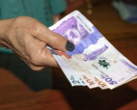 For the ninth time, businessmen and unions seek to agree on an increase in the minimum