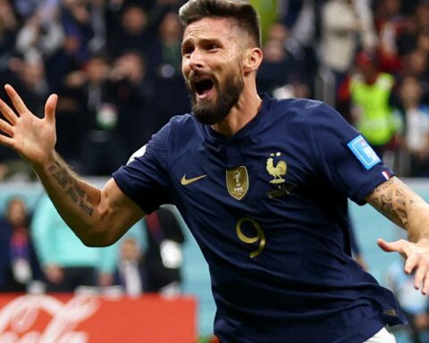 France suffers, but overcomes England and goes to the semi-final of the Qatar Cup