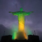 From Christ the Redeemer to the Maracana, Rio de Janeiro mourns the death of Pelé