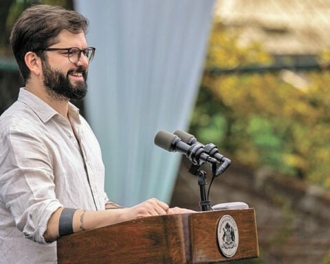 Gabriel Boric, President of Chile, announces the opening of an embassy in Palestine