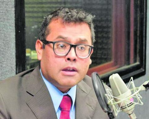 Government announces payment of reparations for relatives of victims of protests