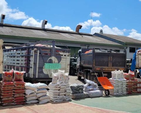 Government delivers 107 tons of food to families affected by natural phenomena