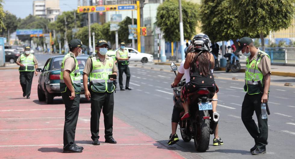 Government formalizes a state of emergency throughout Peru and rules out imposing a curfew