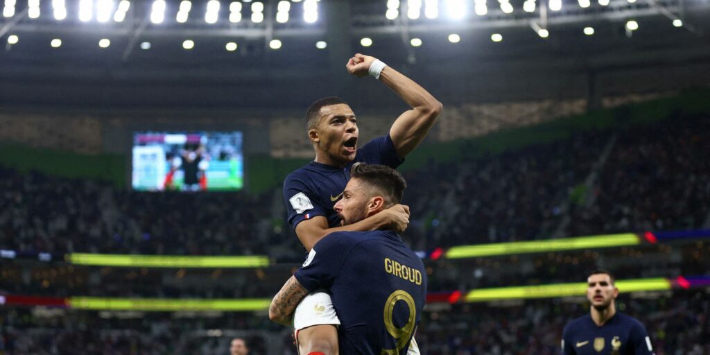 Gunners Giroud and Mbappé make France advance: 3-1 in Poland