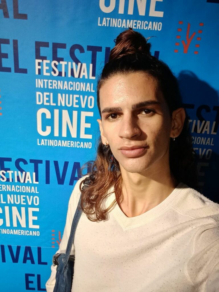 Acoso a artistas y sala llena de represores: así cerró el festival de cine