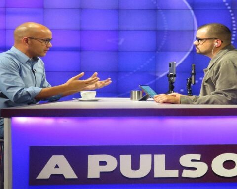 Héctor Rodríguez in favor of dialogue to consolidate and recover the economy