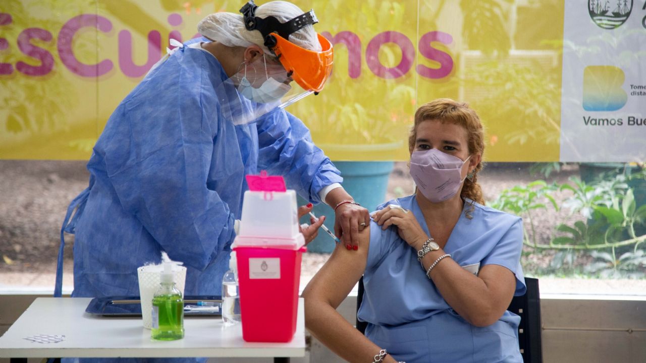 Hospitals in Buenos Aires extend vaccination schedules