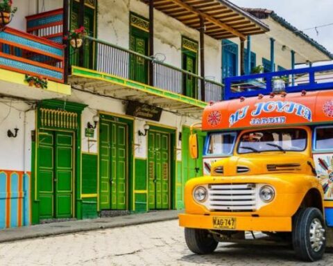 Hotel occupancy grew 6.4 points after a few weeks of vacation