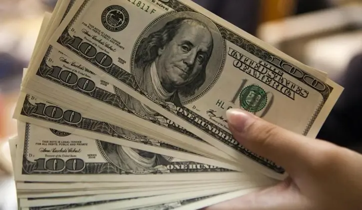 ¿A cómo está el dólar y el euro este viernes 09 diciembre?