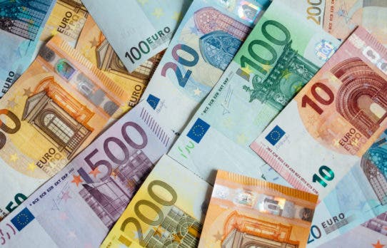 ¿A cómo está el dólar y el euro en los bancos de RD?