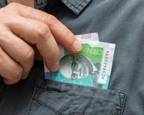 If you earn more than the minimum, what raise could you expect in 2023?