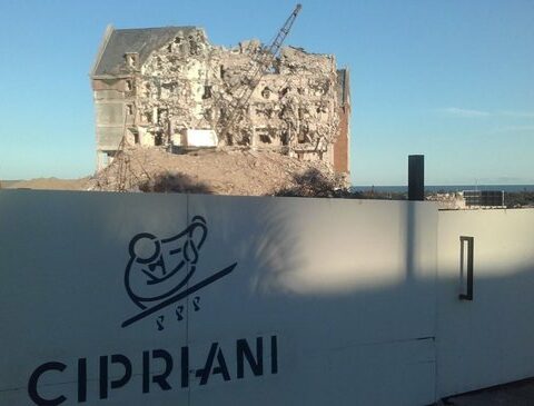 In Punta del Este, they gather signatures to prevent the construction of the tallest tower in South America