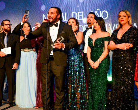 Inmobiliaria Tu Casa RD wins three awards at the "Noval Awards 2022"
