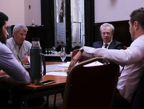 Inter-party security meeting: the sights on the "First world" and the objective of a cabinet that brings together all