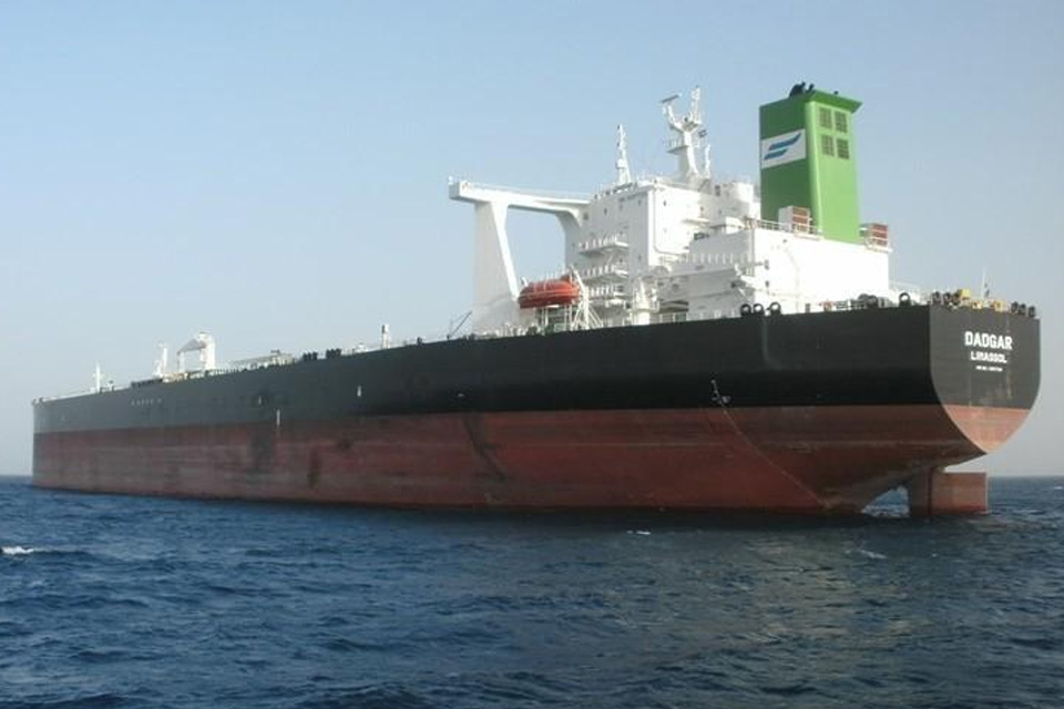 Iranian tanker arrives in Venezuela with 2 million barrels of light crude