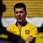 Ismael Rescalvo assumed the technical management of The Strongest