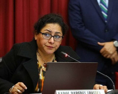 Karol Paredes considers that the Popular Action bench should not meet to talk with Betssy Chávez