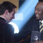 Leo Messi says goodbye to Pelé