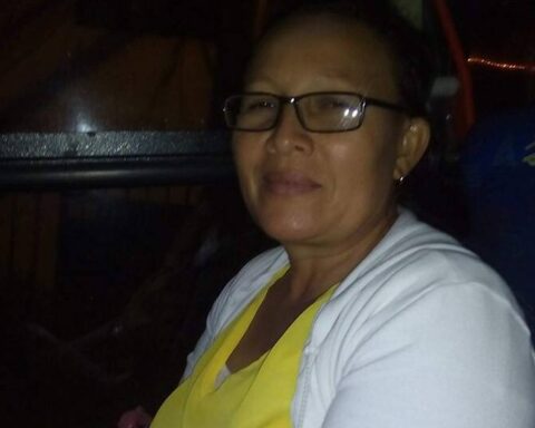 León Sandinista teacher flees to the United States